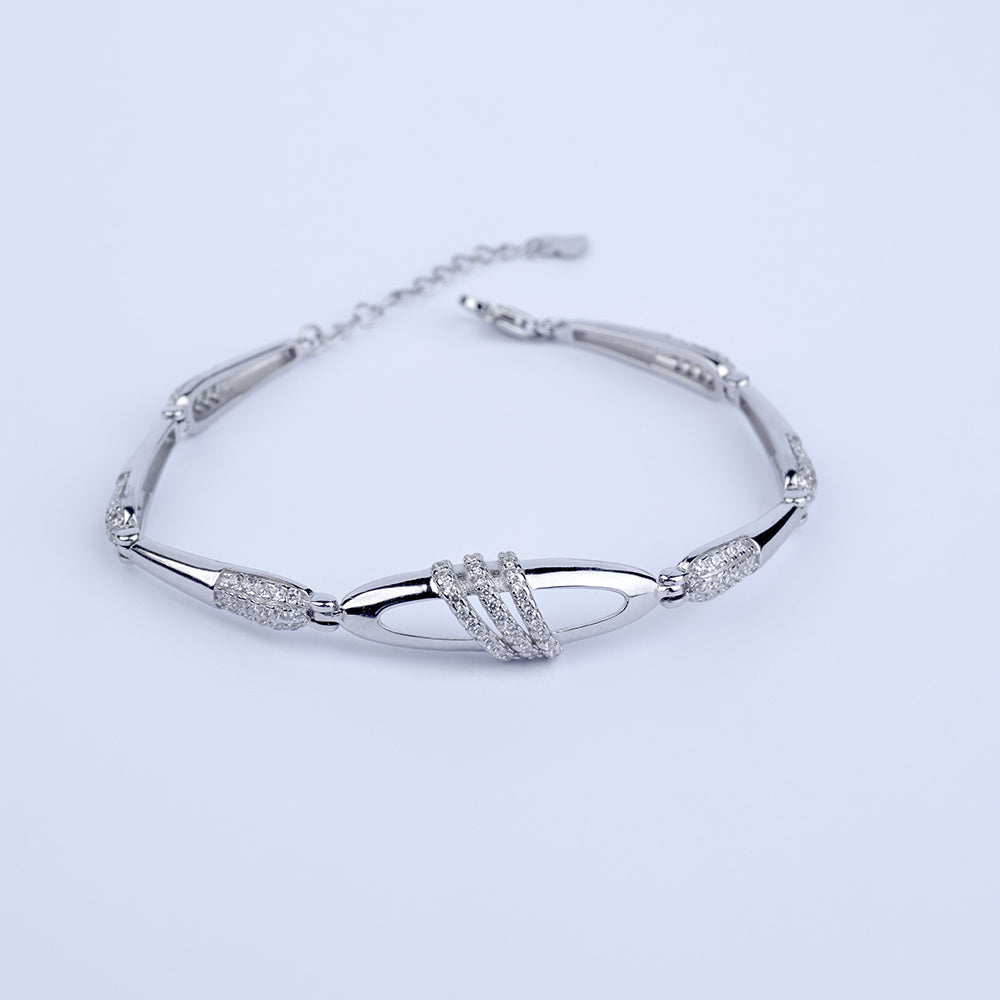 Fancy L Diamond Strap Lucky